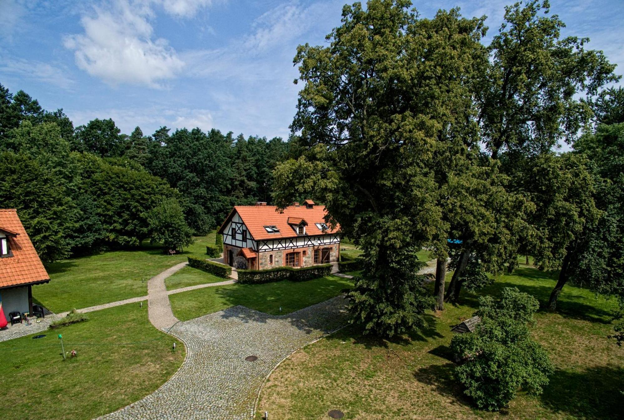 니지차 Lesniczowka Nibork B&B 외부 사진