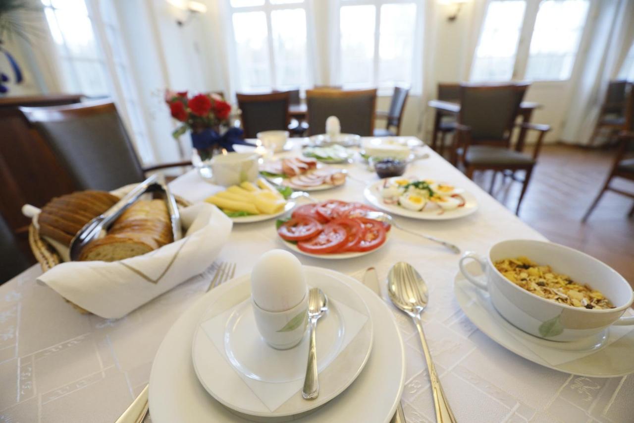 니지차 Lesniczowka Nibork B&B 외부 사진